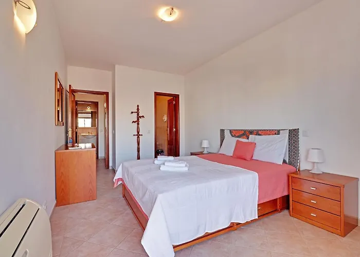 Apartamento Da Rocha 1 With Pool By Homing Portimão