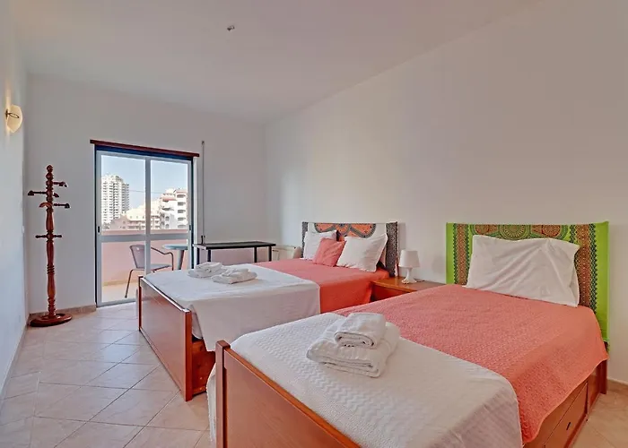 Da Rocha 1 With Pool By Homing Apartamento