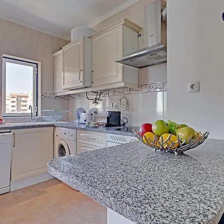 Da Rocha 1 With Pool By Homing Apartment