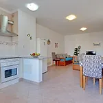 Apartamento Da Rocha 1 With Pool By Homing Portimão